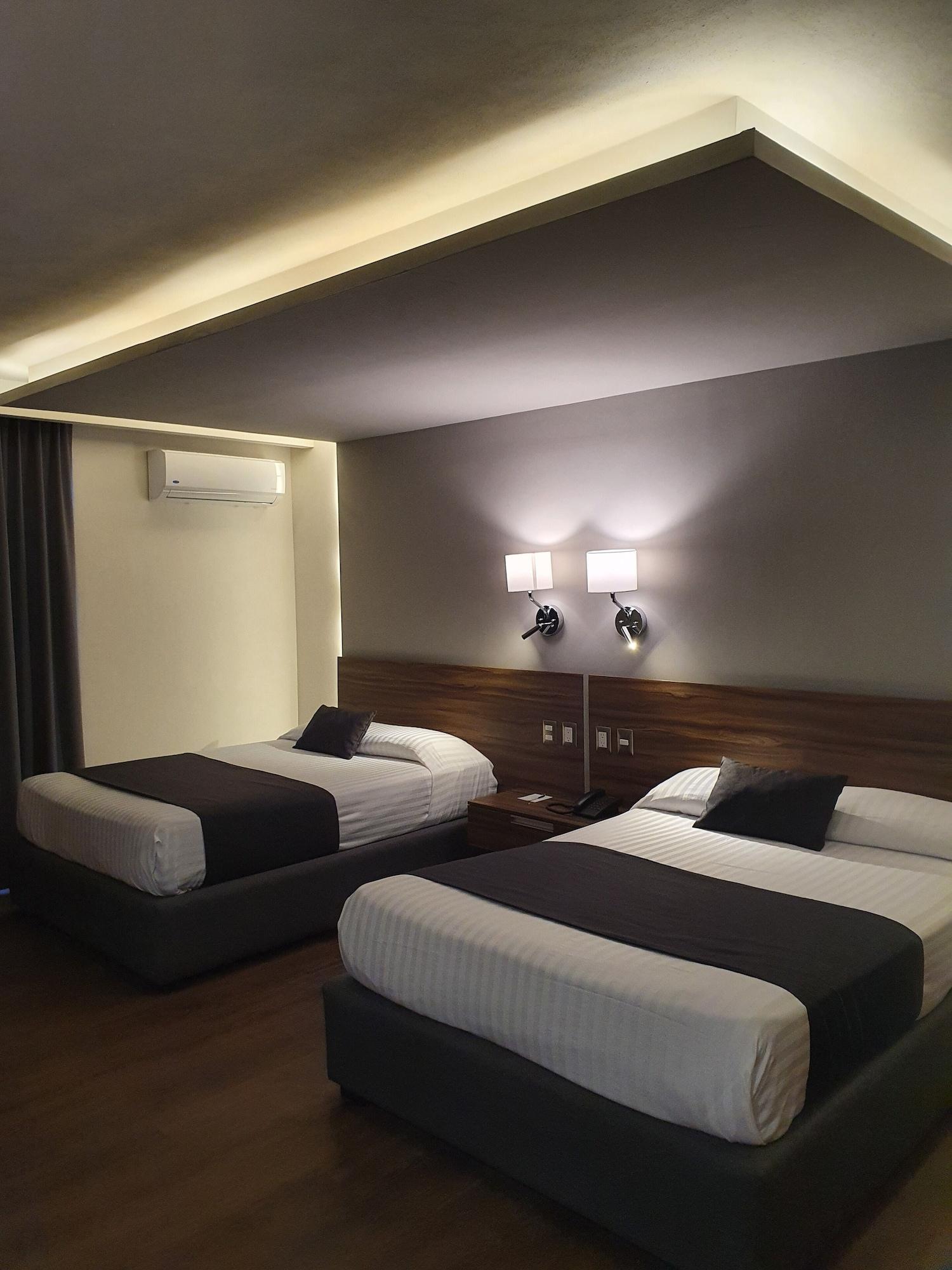 Estanza Hotel & Suites Morelia Exterior foto